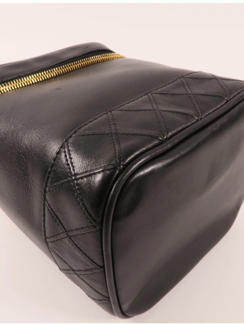 CHANEL Vintage Vanity Case Hand Bag Lambskin Leather Black - Picture 7 of 16
